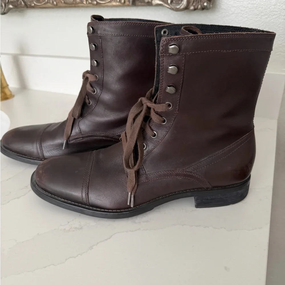 Kenneth Cole New York sturdy leather